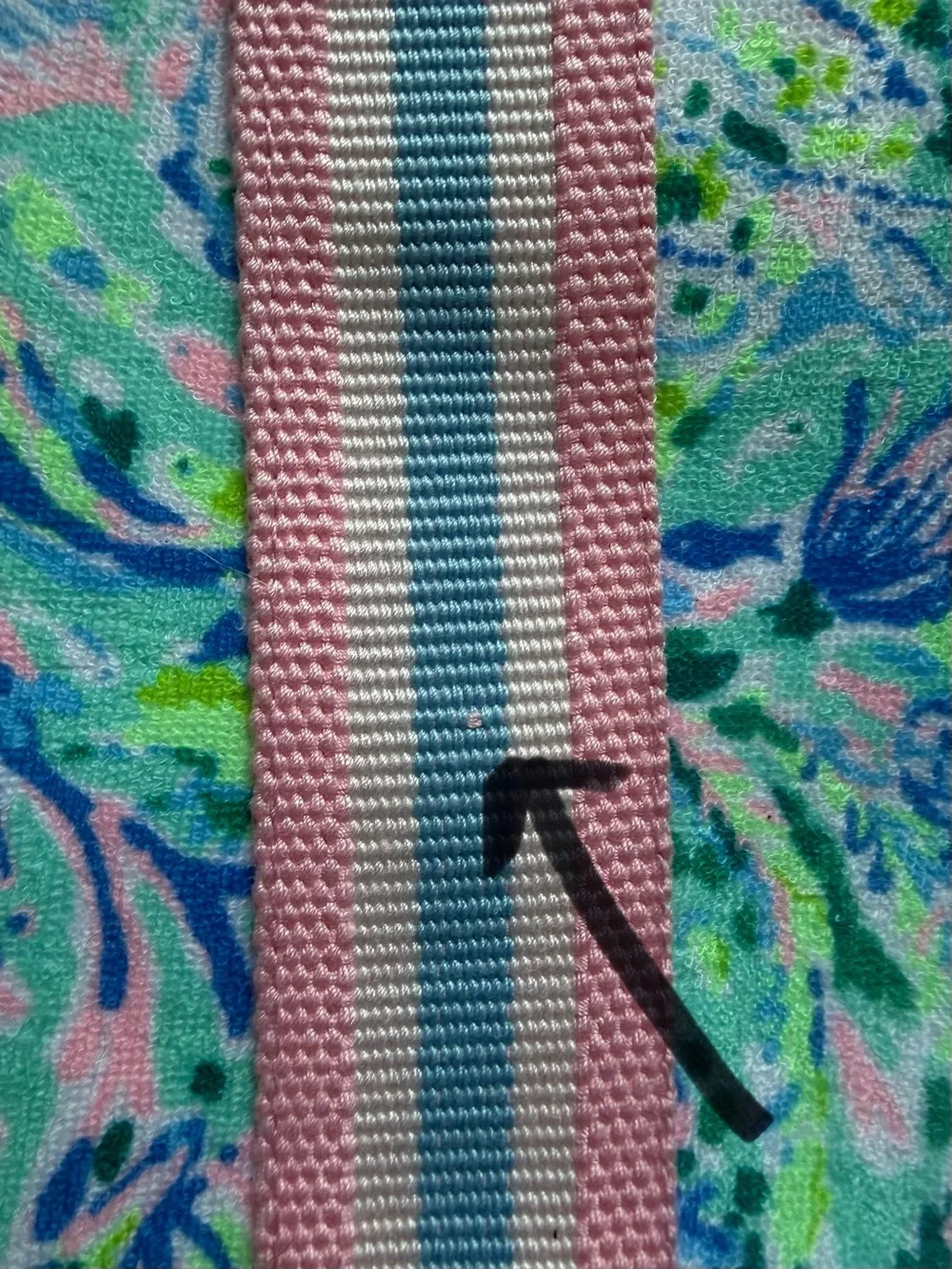 Lilly Pulitzer Pink & Blue Sea Shell Printed Wristlet NWOT- READ